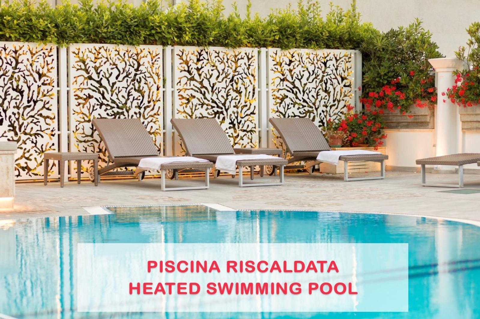 Hotel Feldberg Riccione Kültér fotó